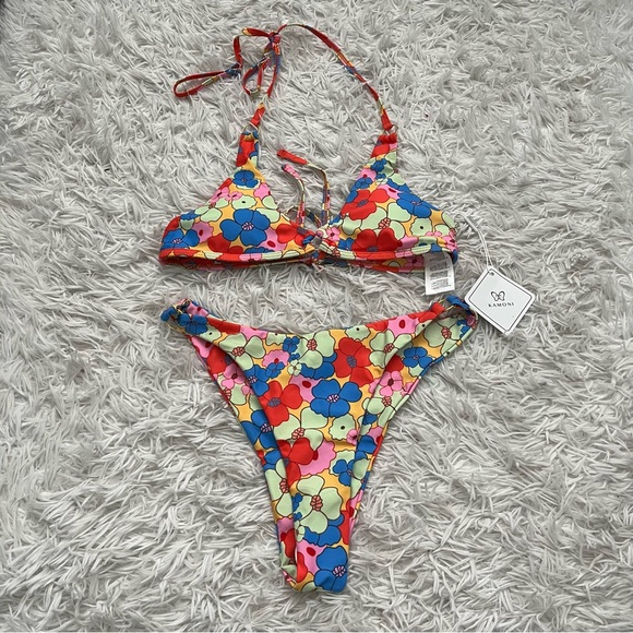 NWT Kamoni Swim O Ring Retro Floral Bikini Set Size Medium - Picture 3 of 6